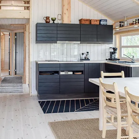 Beautiful In With Kitchen Flå